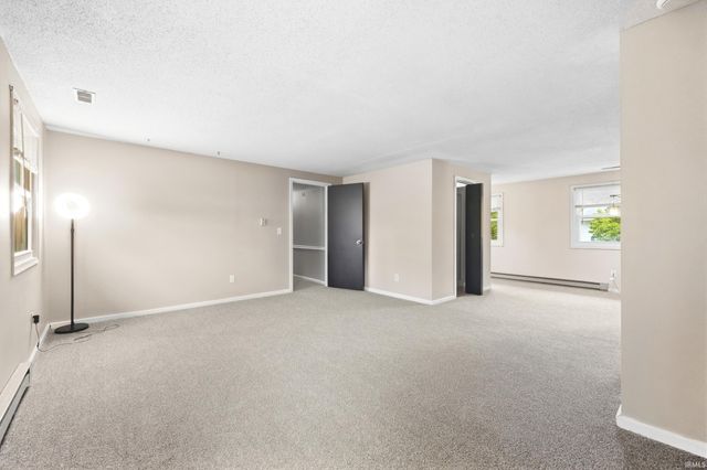 4105 Oakhurst Drive, Fort Wayne, IN 46815