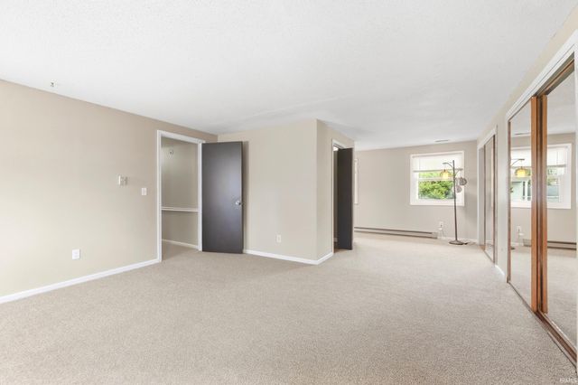 4105 Oakhurst Drive, Fort Wayne, IN 46815
