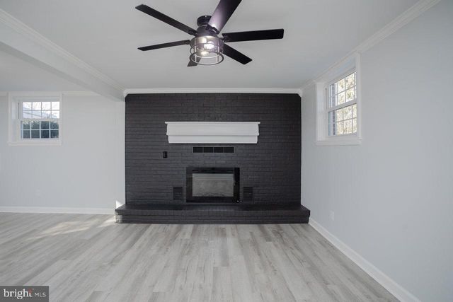 12 ESSEX RD, Grottoes, VA 24441