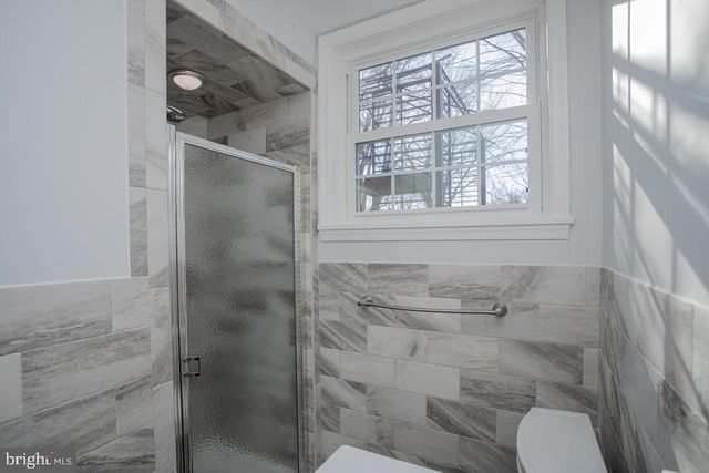 12 ESSEX RD, Grottoes, VA 24441