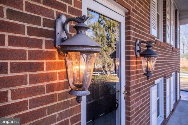 12 ESSEX RD, Grottoes, VA 24441