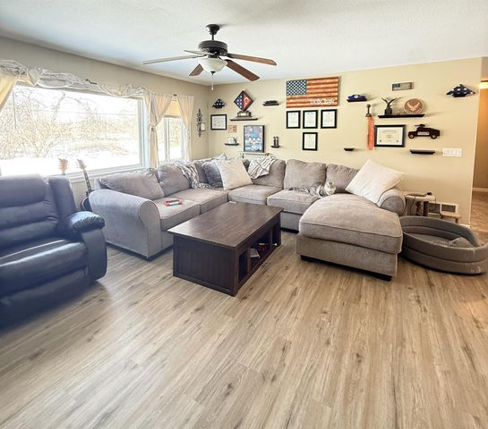 2 Souris Court SE, Minot, ND 58701