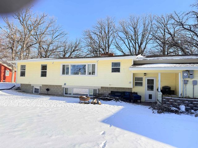 2 Souris Court SE, Minot, ND 58701