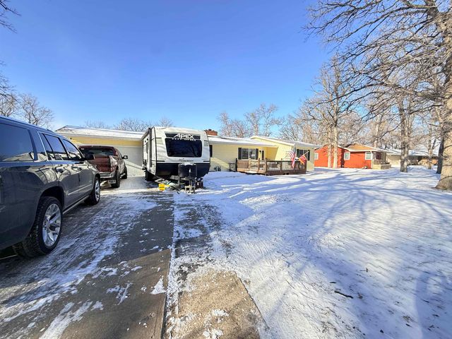 2 Souris Court SE, Minot, ND 58701