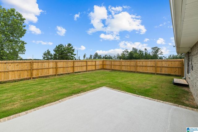 100 PURE LEAF DRIVE, Wilsonville, AL 35186