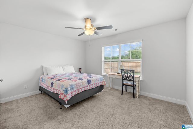 100 PURE LEAF DRIVE, Wilsonville, AL 35186