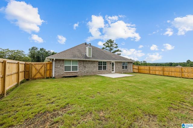 100 PURE LEAF DRIVE, Wilsonville, AL 35186