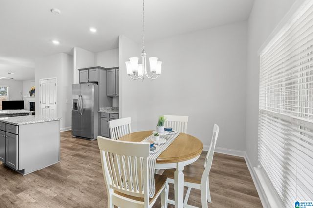 100 PURE LEAF DRIVE, Wilsonville, AL 35186