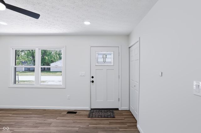 4047 Aspen Way, Indianapolis, IN 46226