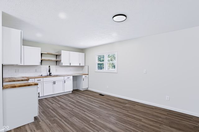 4047 Aspen Way, Indianapolis, IN 46226