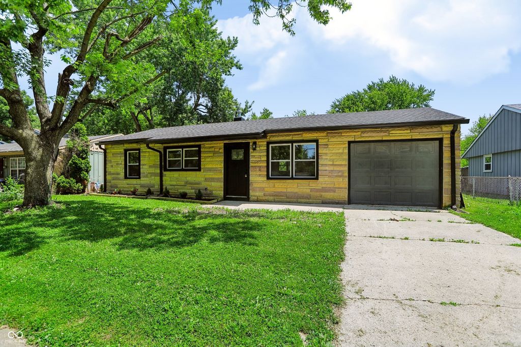 4047 Aspen Way, Indianapolis, IN 46226
