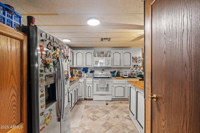 3405 S Tomahawk Road 148, Apache Junction, AZ 85119