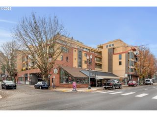 1620 Ne BROADWAY St 540, Portland, OR 97232