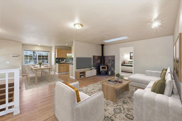 16601 Bristow Ct, Grass Valley, CA 95949