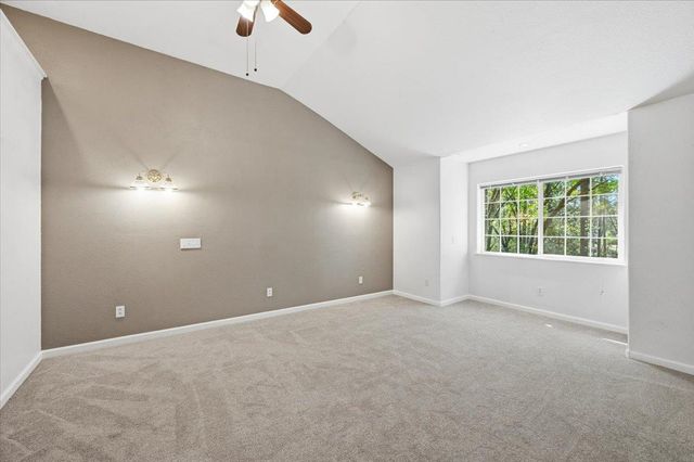 16601 Bristow Ct, Grass Valley, CA 95949