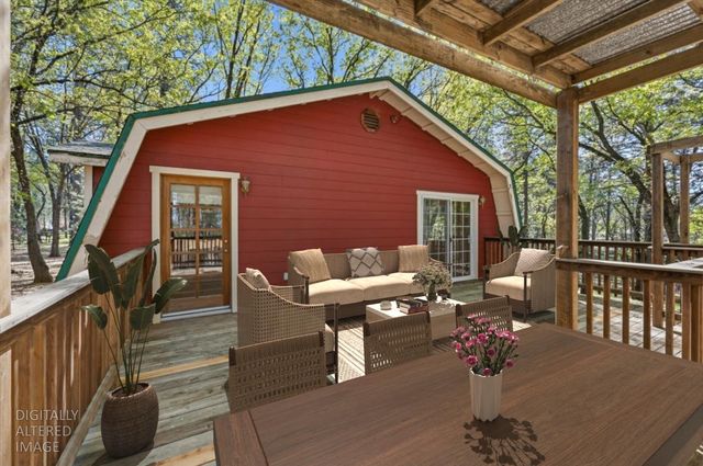 16601 Bristow Ct, Grass Valley, CA 95949