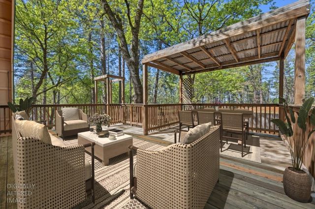 16601 Bristow Ct, Grass Valley, CA 95949