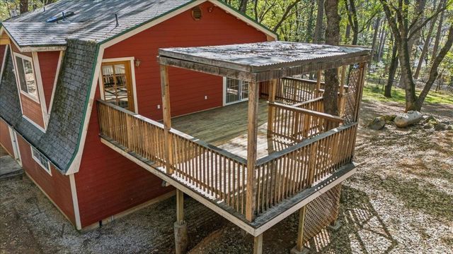 16601 Bristow Ct, Grass Valley, CA 95949