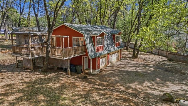 16601 Bristow Ct, Grass Valley, CA 95949