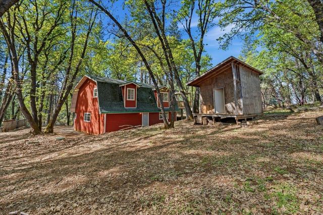 16601 Bristow Ct, Grass Valley, CA 95949