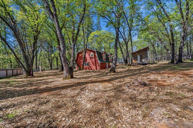 16601 Bristow Ct, Grass Valley, CA 95949