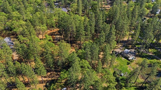 16601 Bristow Ct, Grass Valley, CA 95949