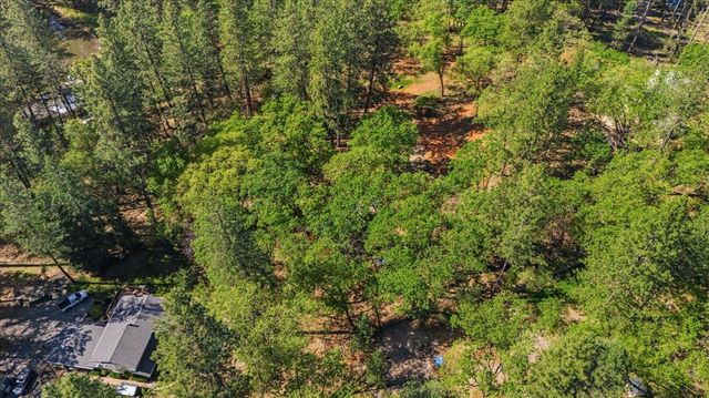 16601 Bristow Ct, Grass Valley, CA 95949
