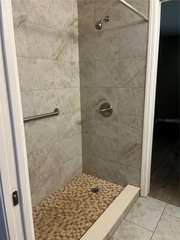 1506 E 1ST AVENUE, Mount Dora, FL 32757