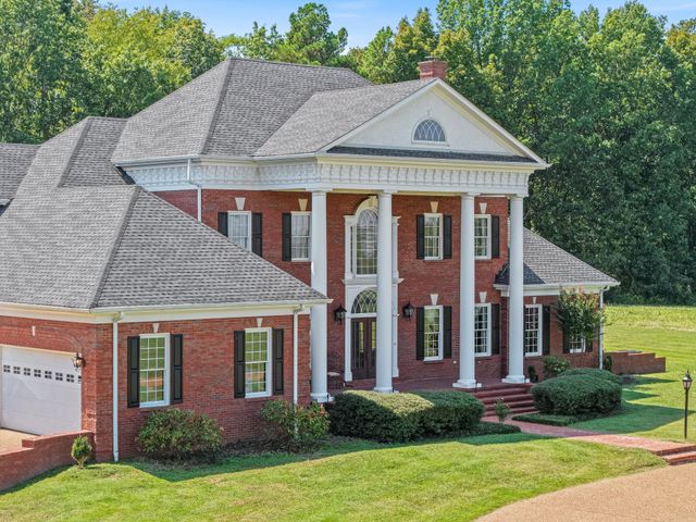 1465 New Columbia Hwy, Lewisburg, TN 37091