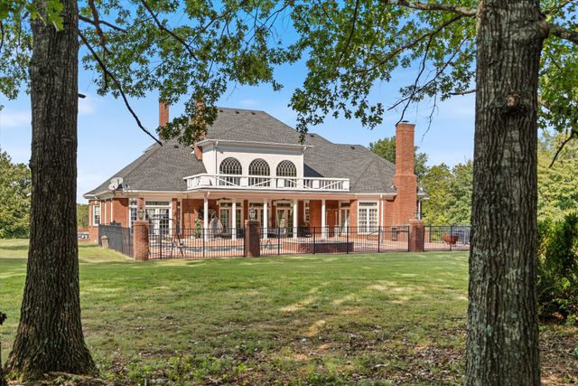 1465 New Columbia Hwy, Lewisburg, TN 37091