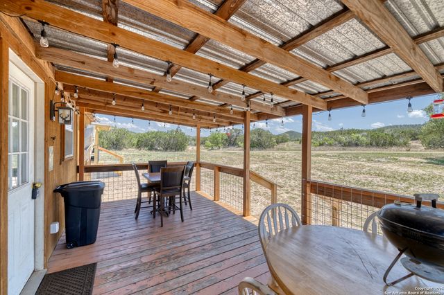 1024 Sd 63005, Rocksprings, TX 78880