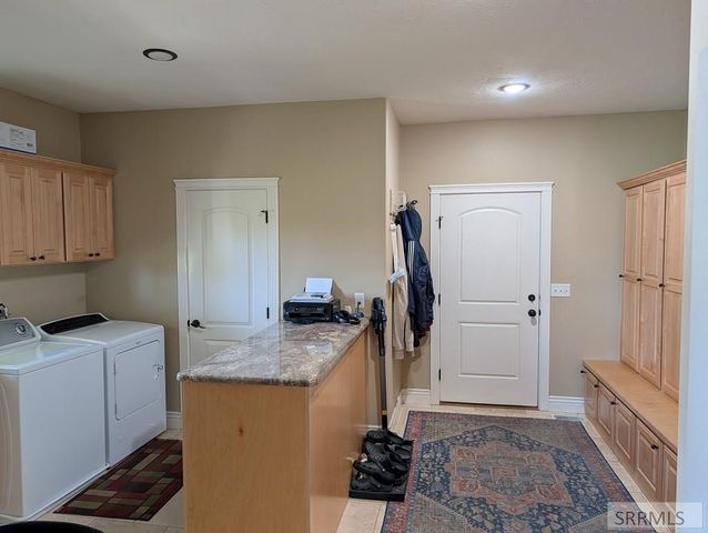9232 N Mapleview Drive, Idaho Falls, ID 83401