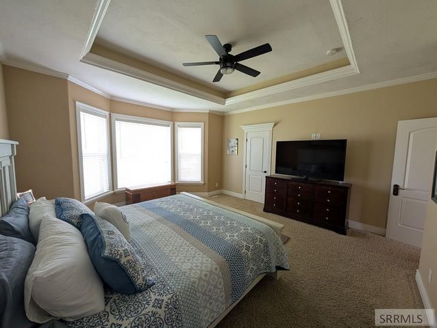 9232 N Mapleview Drive, Idaho Falls, ID 83401