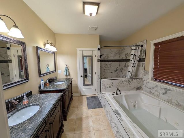 9232 N Mapleview Drive, Idaho Falls, ID 83401