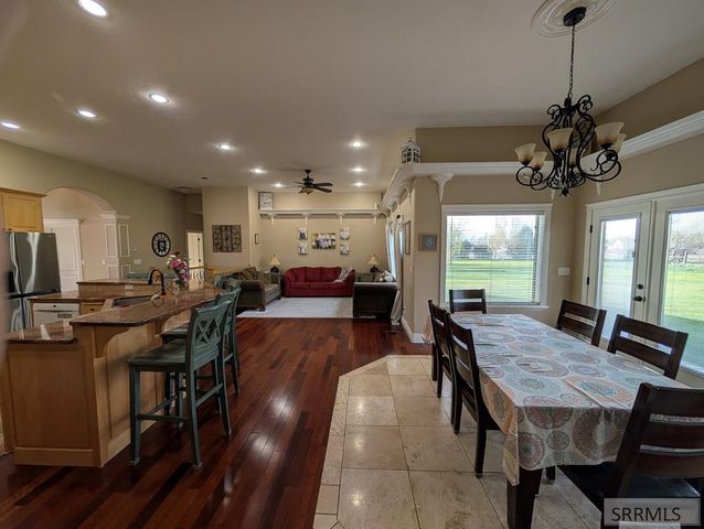 9232 N Mapleview Drive, Idaho Falls, ID 83401