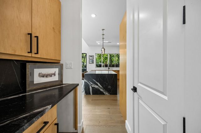 10450 Solta Drive, Dallas, TX 75218