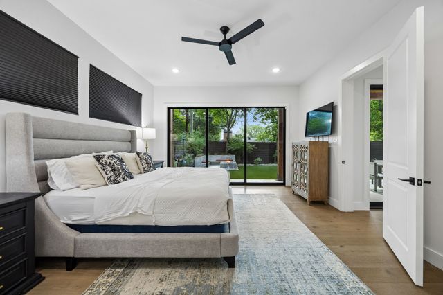10450 Solta Drive, Dallas, TX 75218