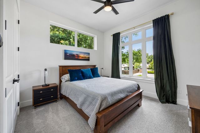10450 Solta Drive, Dallas, TX 75218