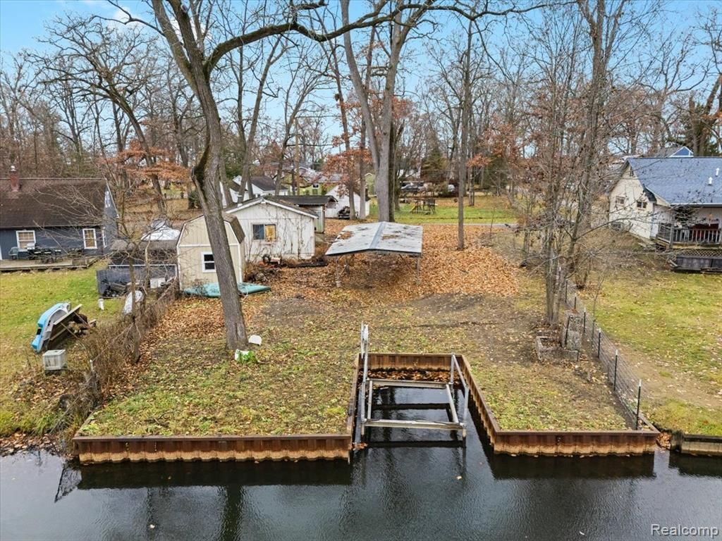 4370 Leroy Street, White Lake, MI 48383