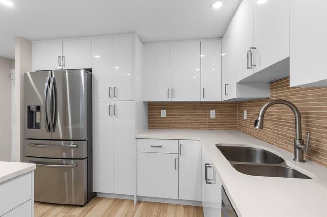 3200 NE 36th Street 619, Fort Lauderdale, FL 33308