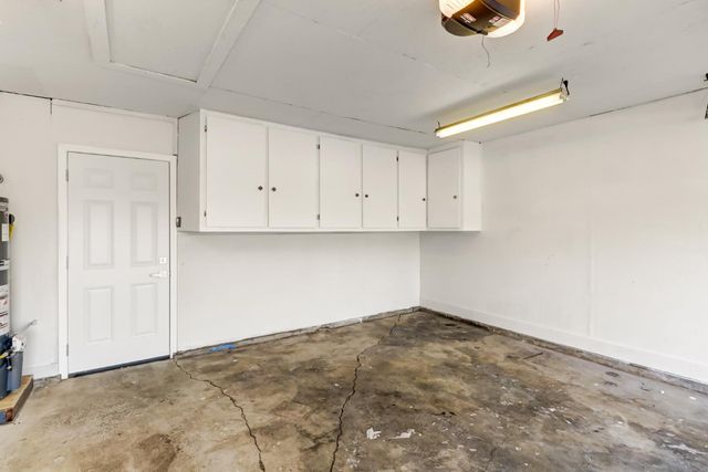 2500 Valley Rd, Sacramento, CA 95821