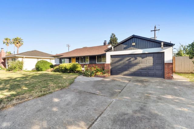 2500 Valley Rd, Sacramento, CA 95821