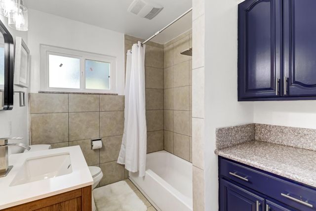 2500 Valley Rd, Sacramento, CA 95821