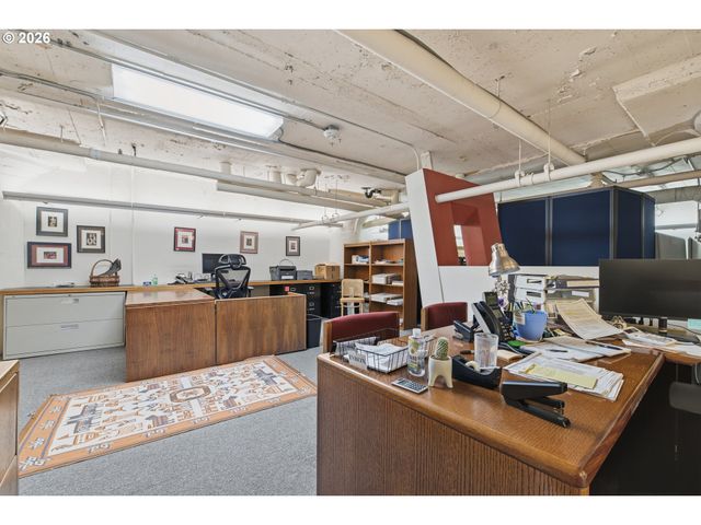 1314 Nw IRVING St 101, Portland, OR 97209