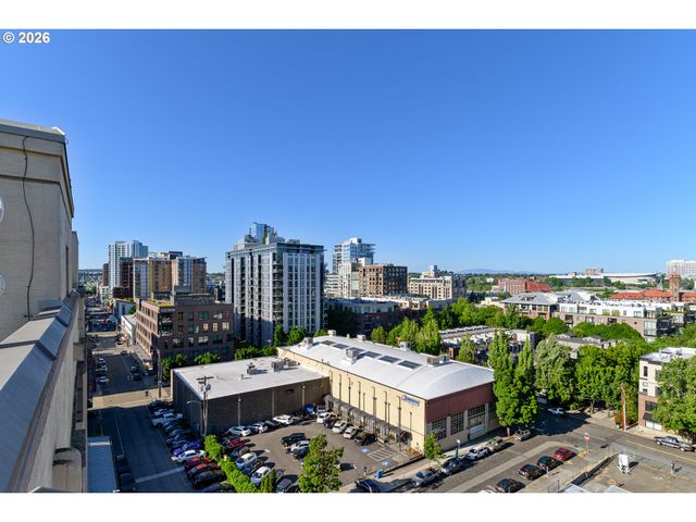 1314 Nw IRVING St 101, Portland, OR 97209