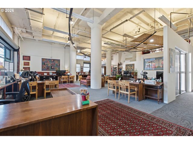 1314 Nw IRVING St 101, Portland, OR 97209