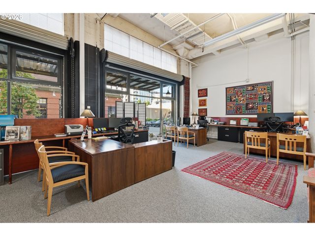 1314 Nw IRVING St 101, Portland, OR 97209