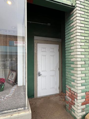 118 E Main Street 116 A B C, Willow Springs, MO 65793