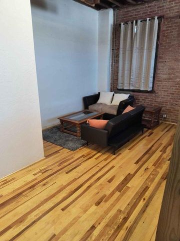 118 E Main Street 116 A B C, Willow Springs, MO 65793