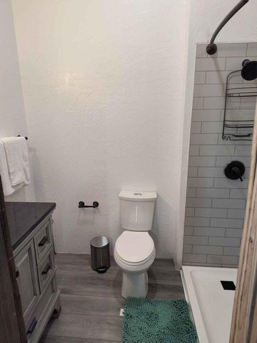 118 E Main Street 116 A B C, Willow Springs, MO 65793